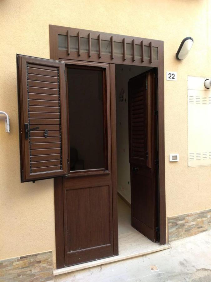 Casa Le Nereidi Apartment กัสเตลลัมมาเร เดล โกลโฟ ภายนอก รูปภาพ