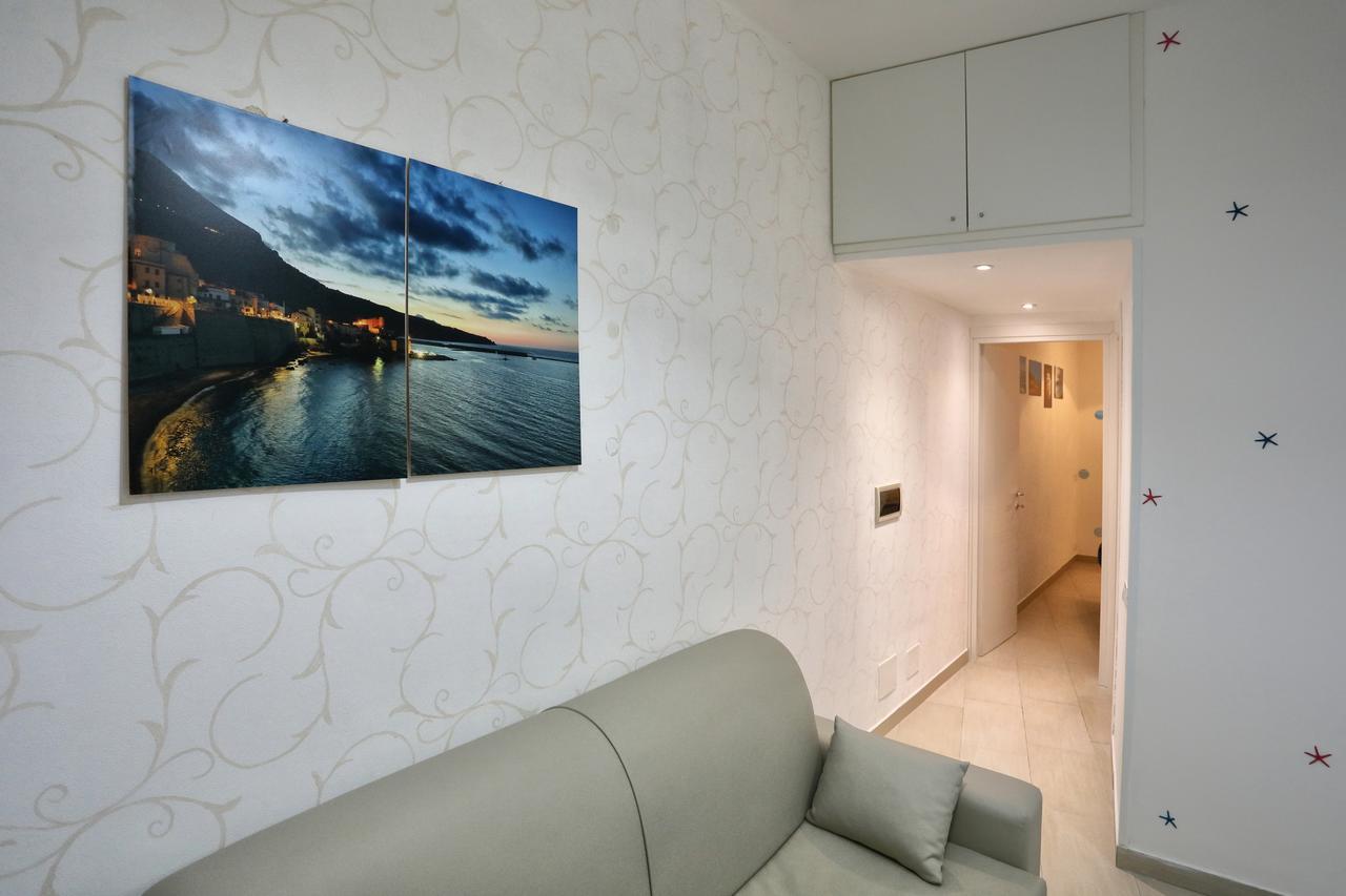 Casa Le Nereidi Apartment กัสเตลลัมมาเร เดล โกลโฟ ภายนอก รูปภาพ