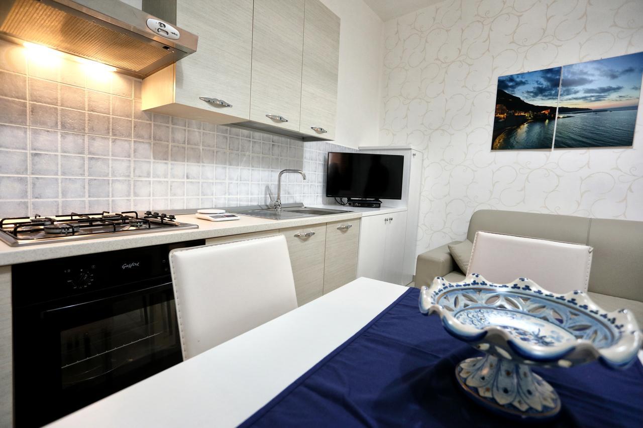 Casa Le Nereidi Apartment กัสเตลลัมมาเร เดล โกลโฟ ภายนอก รูปภาพ